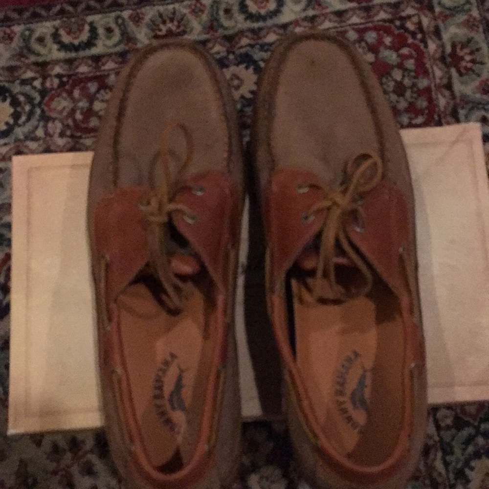 Tommy Bahama Men’s Shoe